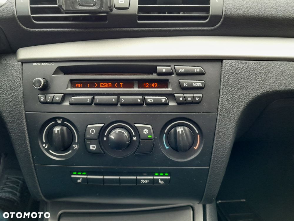 BMW Seria 1 116i - 19