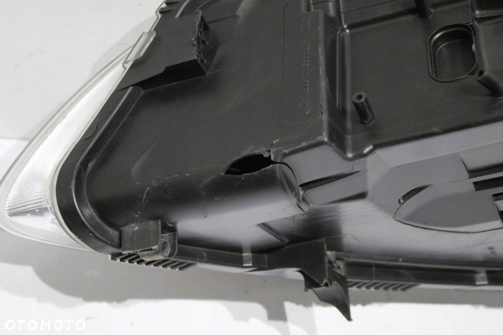 Audi A6 C6 4F0 Lift Xenon Prawy Lampa Przód Prawa Uszkodzona Europa - 4