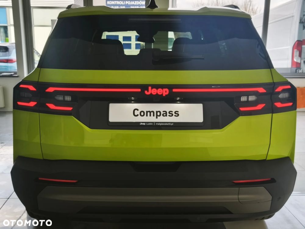 Jeep Compass 1.2 T3 mHEV First Edition FWD DCT - 9