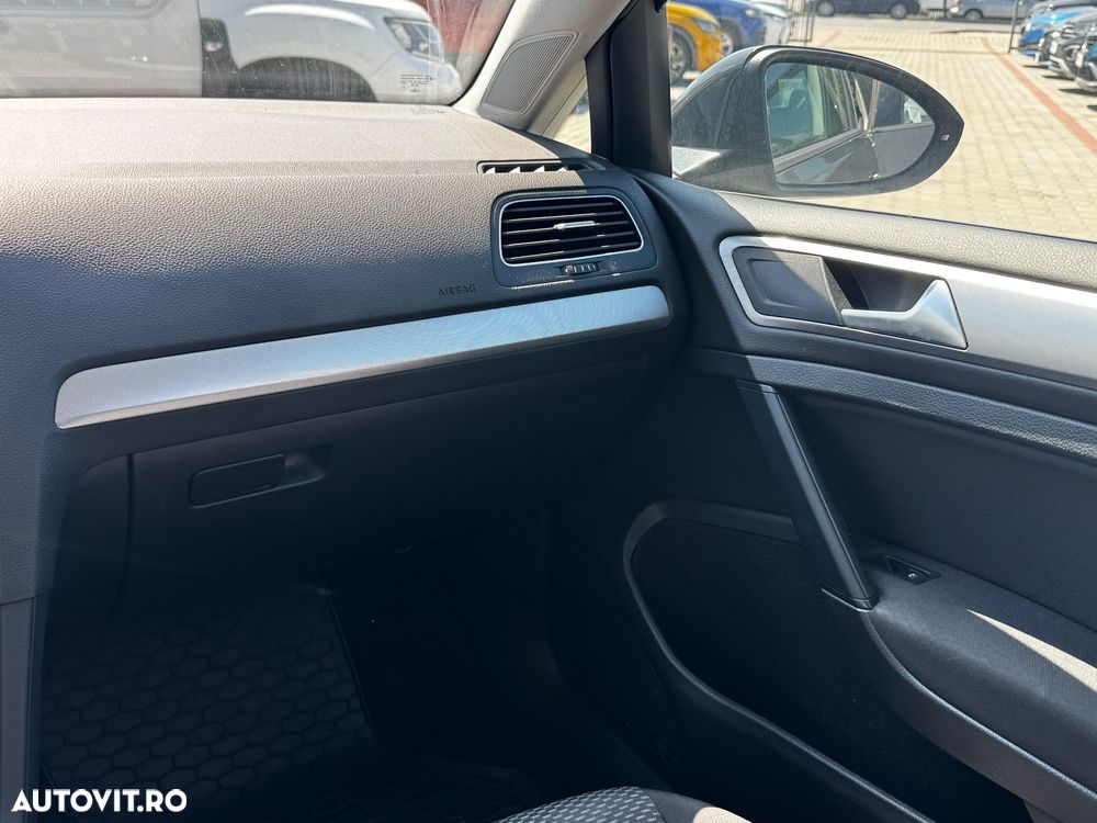 Volkswagen Golf 1.6 TDI Trendline - 16