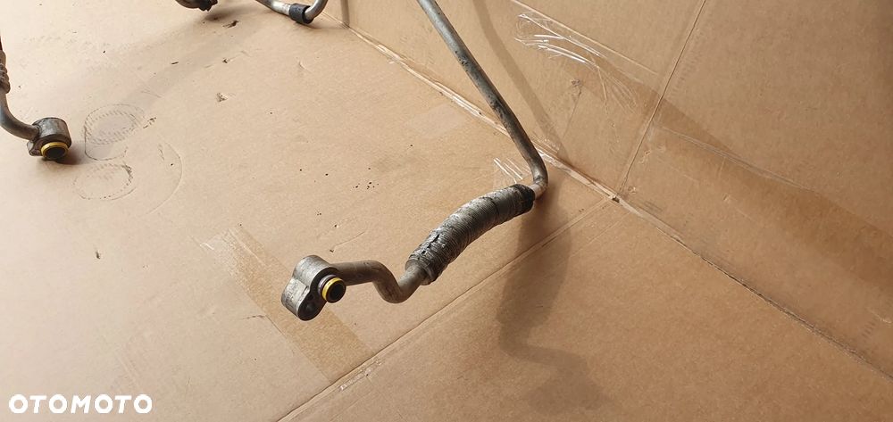 Przewód rurka klimatyzacji klimy VW Touran 1.9 TDI 1T0820743AA - 3