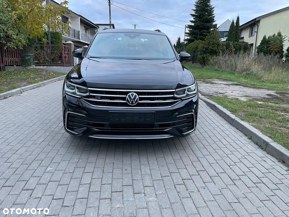 Volkswagen Tiguan 2.0 TDI SCR 4MotION DSG R-Line - 9