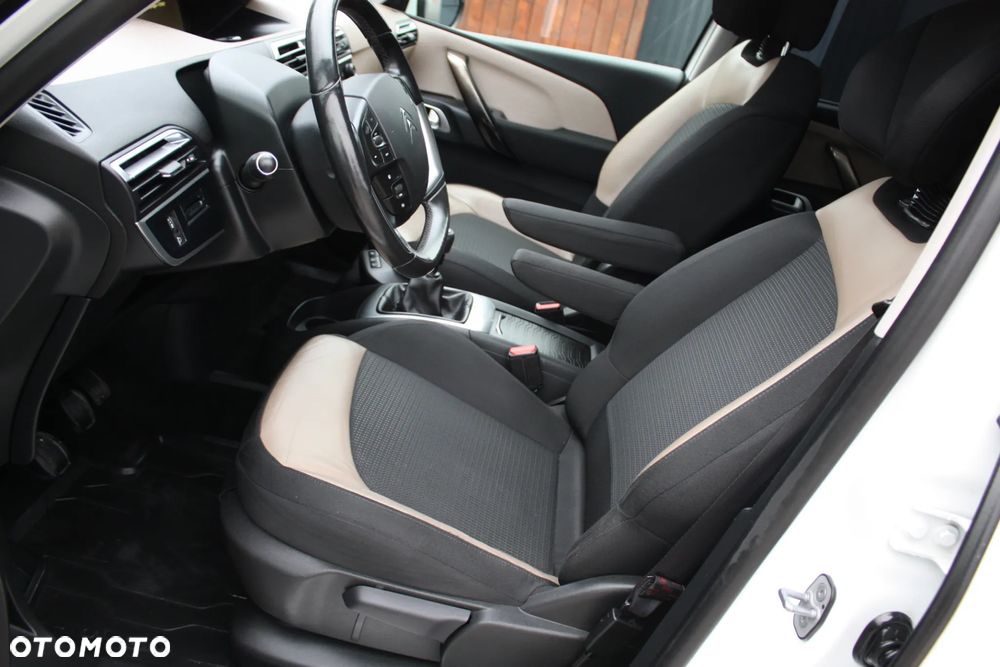 Citroën C4 Grand Picasso 1.6 THP Exclusive - 23