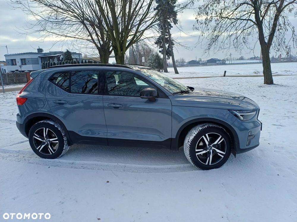 Volvo XC 40 B3 B DKG Plus Dark - 17