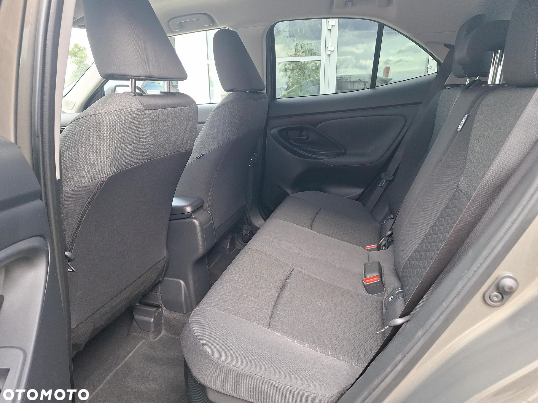 Toyota Yaris Cross Hybrid 1.5 Comfort - 14
