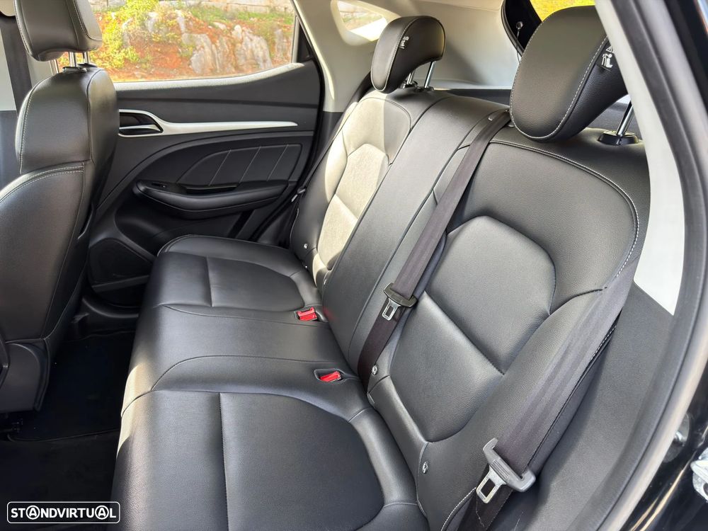 Tesla Model 3 Standard Range Plus RWD - 6