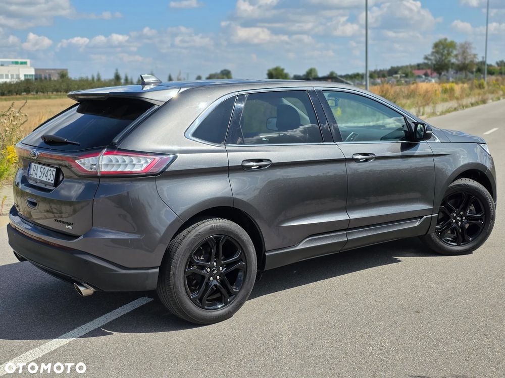 Ford Edge - 8
