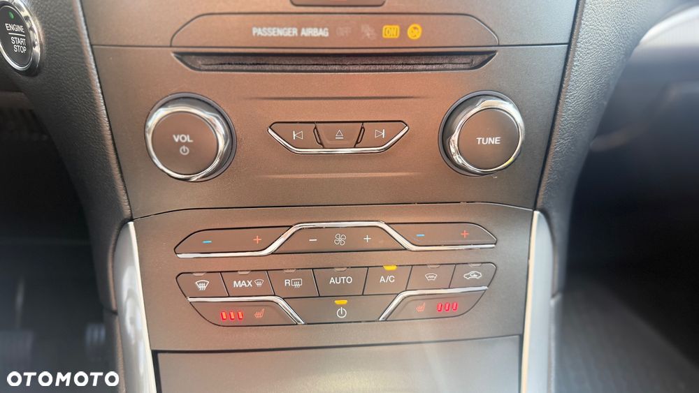 Ford Galaxy 2.0 TDCi Titanium - 12