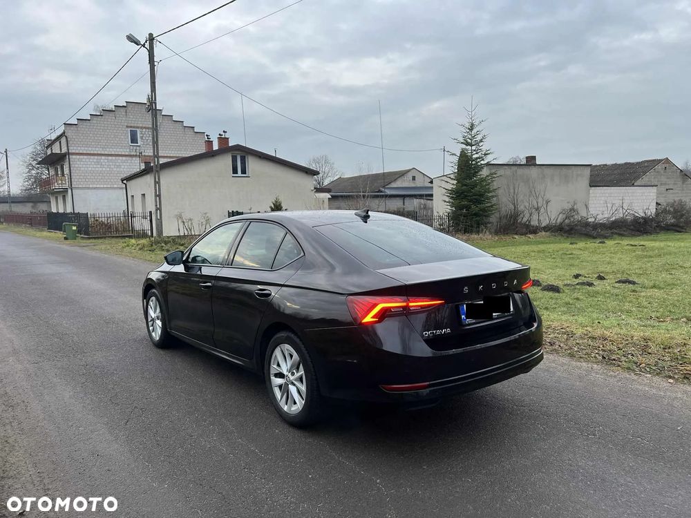 Skoda Octavia 1.5 TSI ACT Style - 12