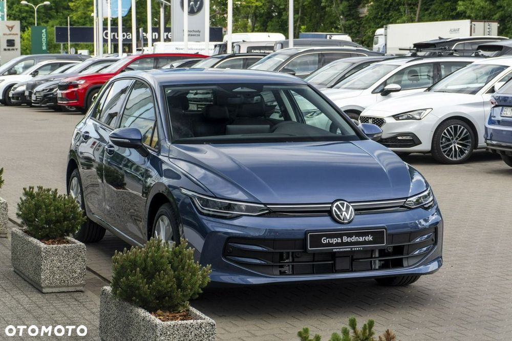 Volkswagen Golf - 5