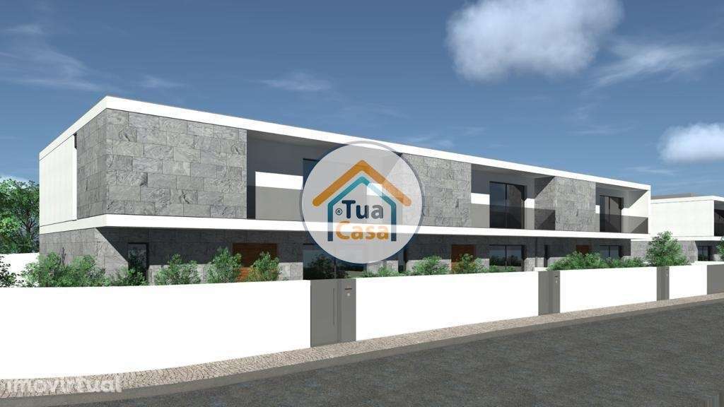 Terreno para Construção 3 moradias geminadas - Grande imagem: 2/13