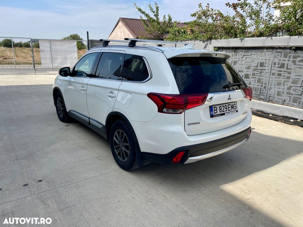 Mitsubishi Outlander 2.2 Litre DI-D AWD Instyle Aut. - 4