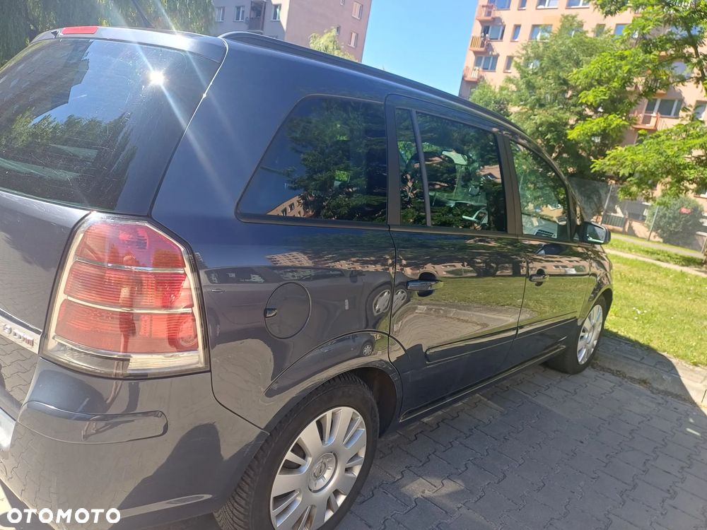 Opel Zafira - 5
