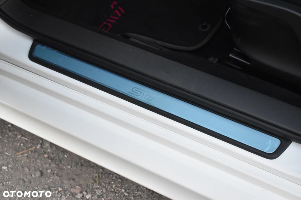 Subaru Impreza - 8