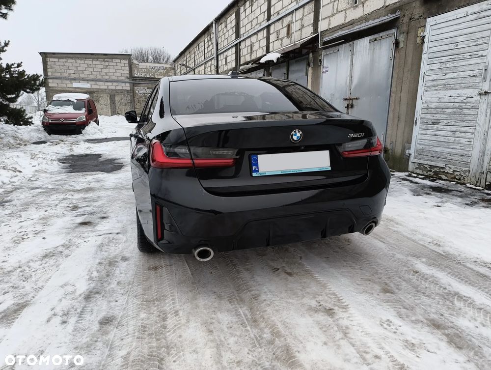 BMW Seria 3 320i Sport Line sport - 3