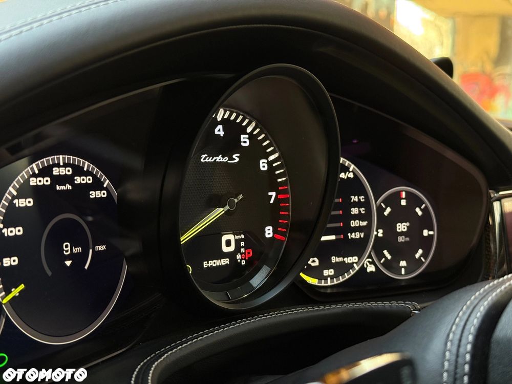 Porsche Panamera Turbo S E-Hybrid - 30