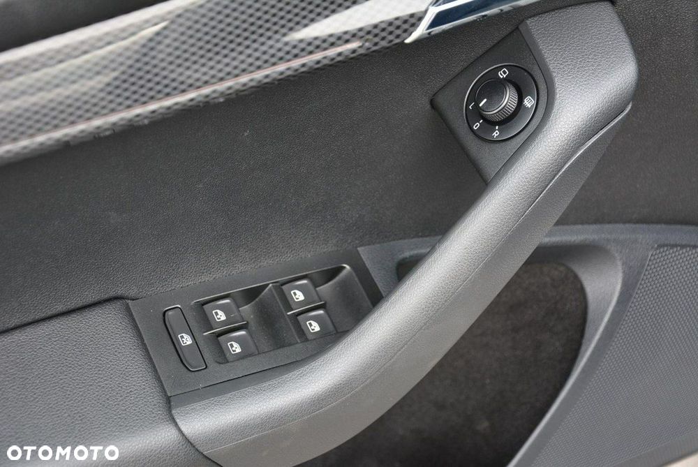 Skoda Octavia 2.0 TSI RS 230 DSG - 34