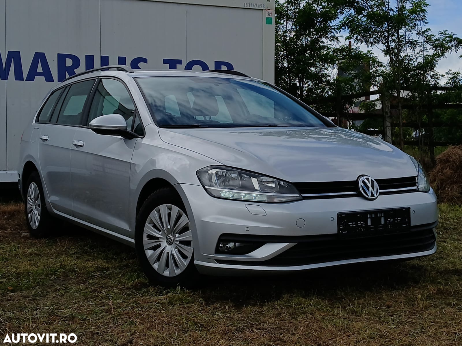Volkswagen Golf 1.6 TDI Comfortline - 2