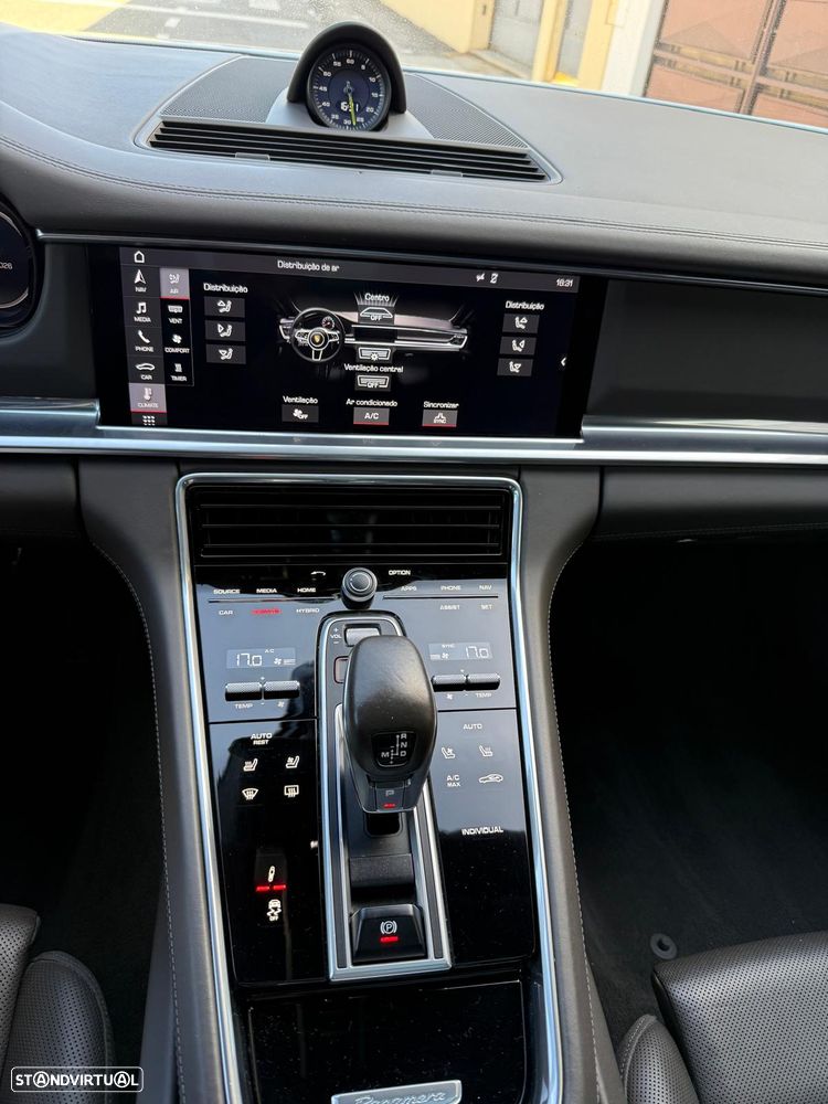 Porsche Panamera Turbo S E-Hybrid Executive - 32