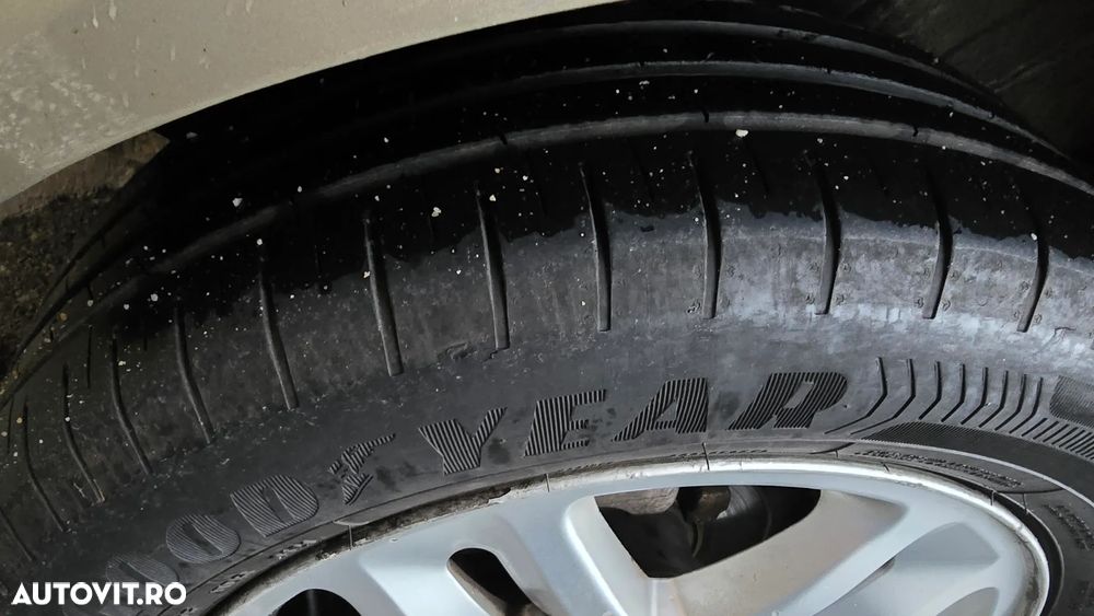 Renault Megane 1.5 dCi Privilege - 19