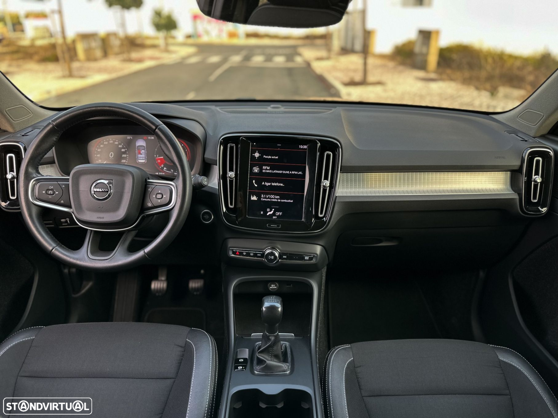 Volvo XC 40 2.0 D3 Momentum - 17