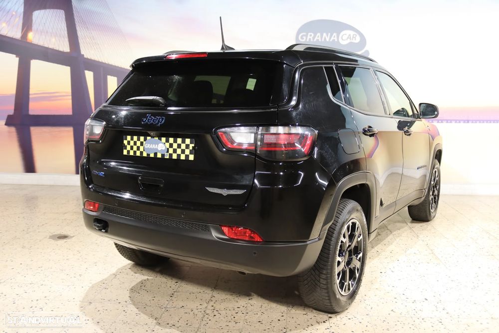 Jeep Compass 1.3 T-GDI 4xe Auto Trailhawk - 4
