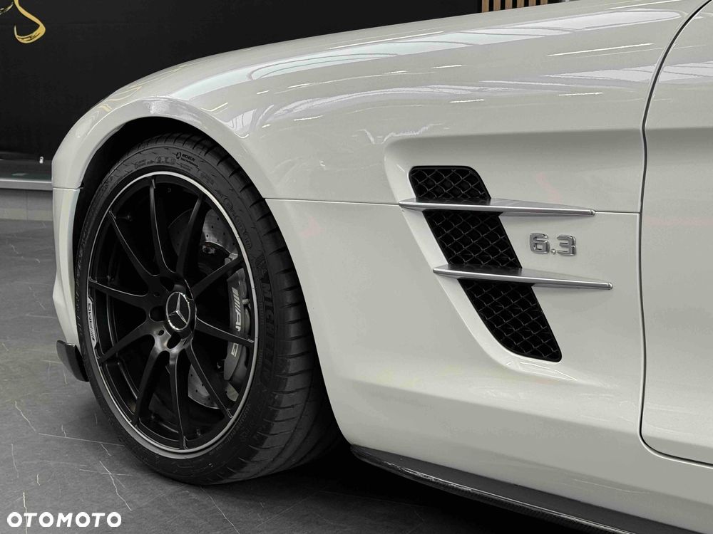 Mercedes-Benz SLS SPEEDSHIFT DCT - 24