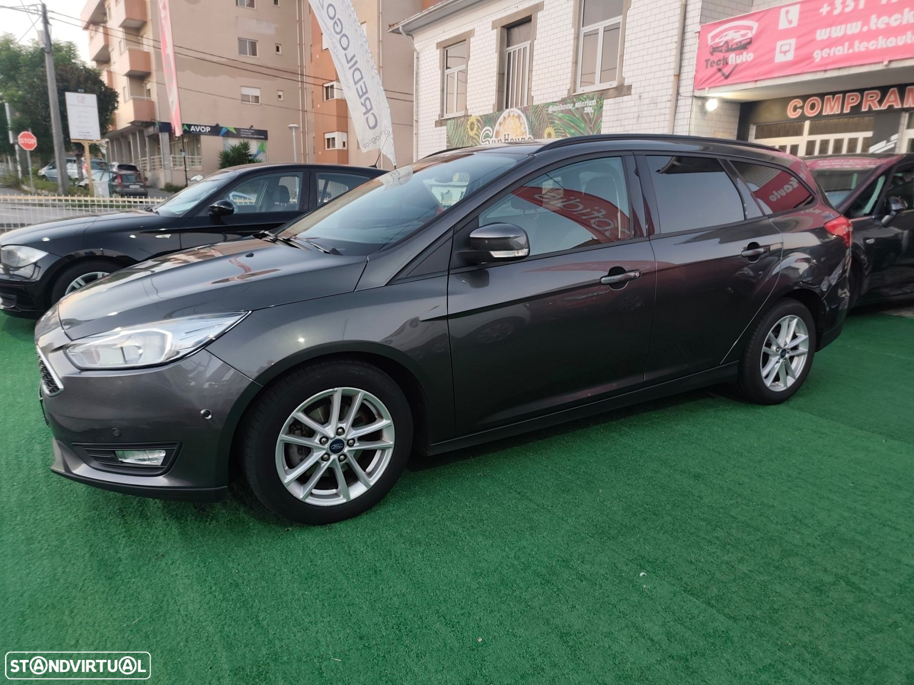 Ford Focus SW 1.5 TDCi EcoBlue Titanium - 4