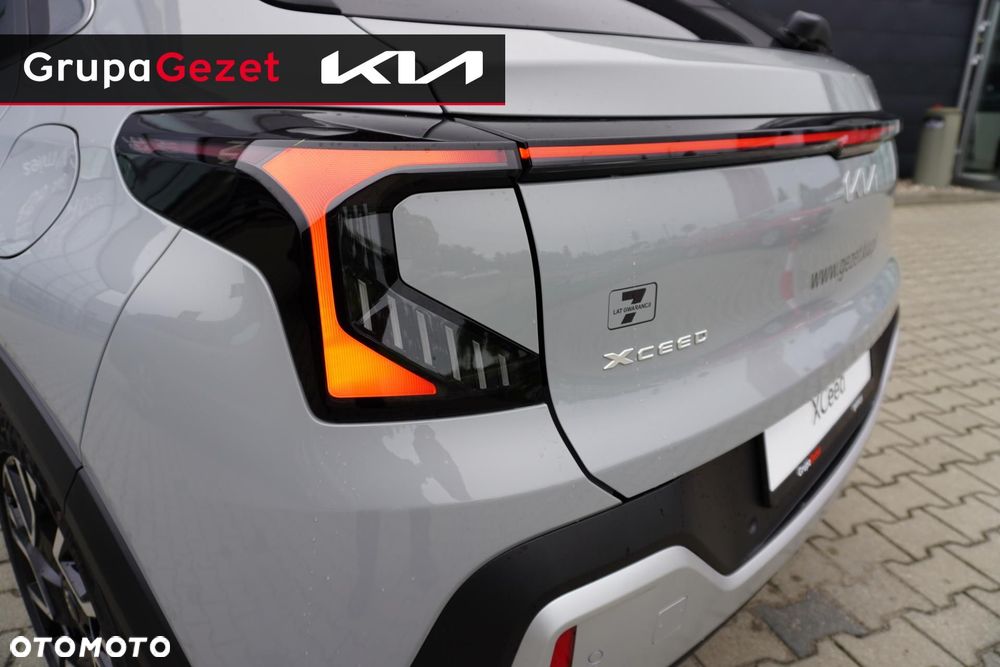 Kia XCeed - 10