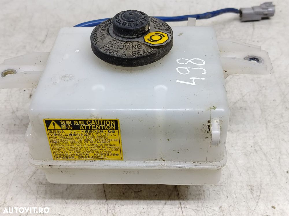 Vas lichid frana Toyota Prius 2 [2003 - 2011] 1.5 hybrid 1NZ-FXE - 1