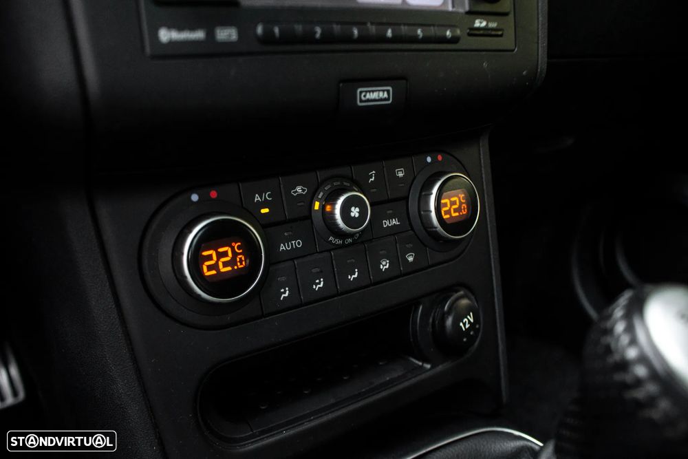 Nissan Qashqai 1.6 dCi N-Connecta - 18