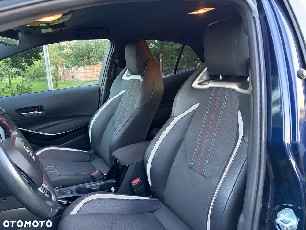 Toyota Corolla 1.8 Hybrid GR Sport - 13