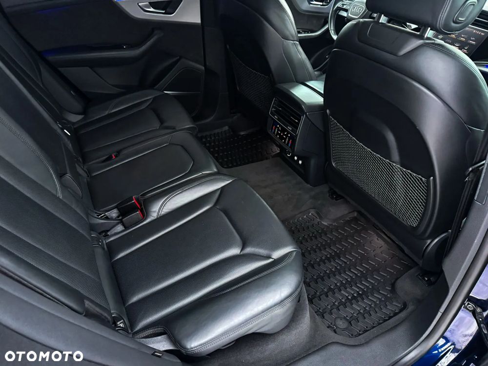 Audi Q8 50 TDI quattro tiptronic - 12