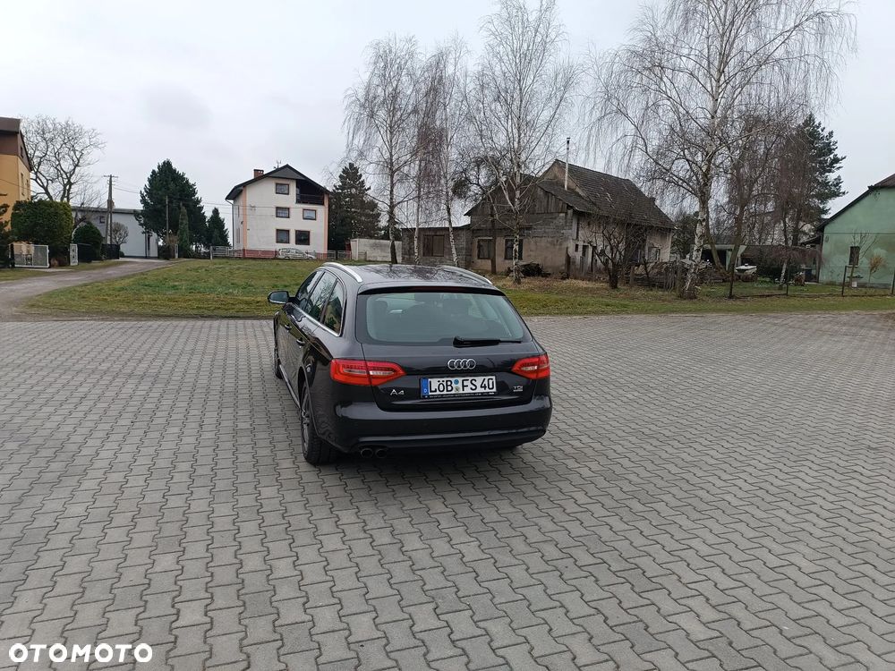 Audi A4 Avant 2.0 TDI DPF quattro Attraction - 5