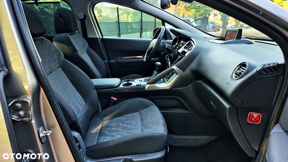 Peugeot 3008 120 VTi Premium - 40