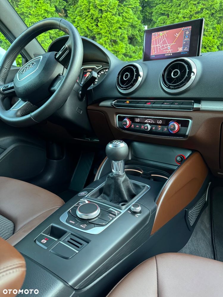 Audi A3 3-drzwiowe 2.0 TDI design - 4