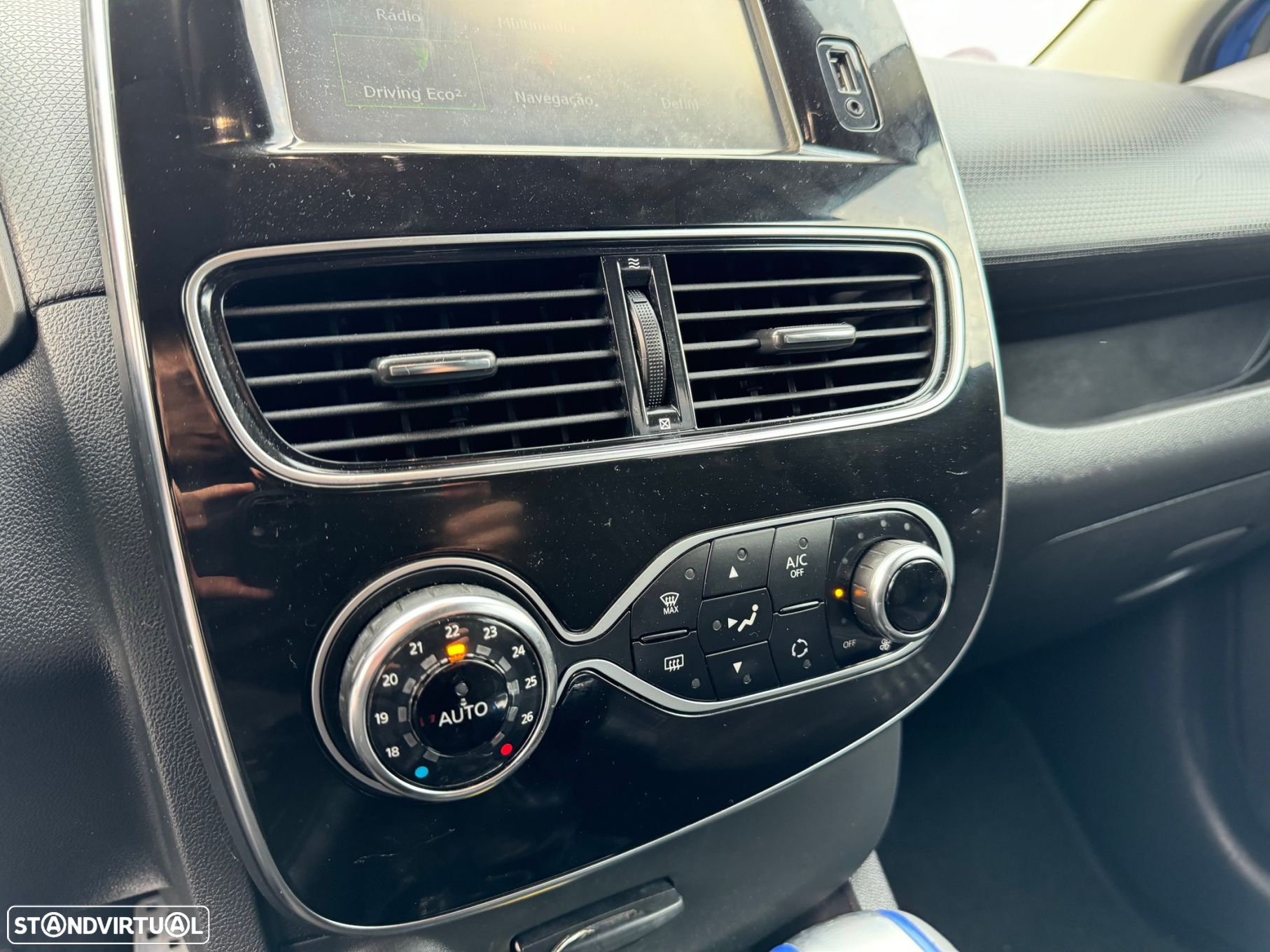 Renault Clio Sport Tourer 1.2 TCe GT Line EDC - 15