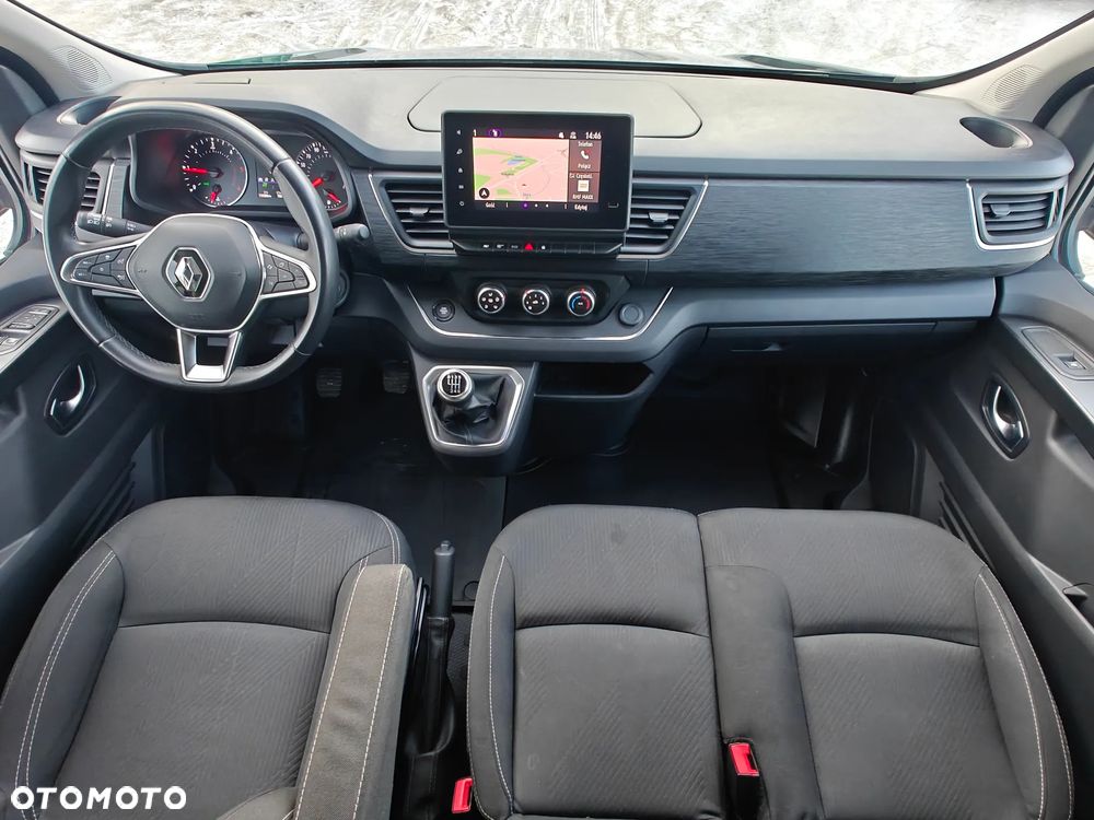 Renault Trafic - 14