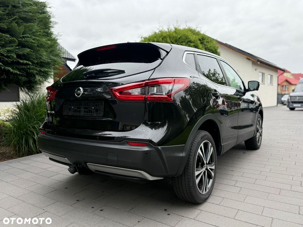 Nissan Qashqai 1.7 dCi 4x4 Tekna Xtronic - 16
