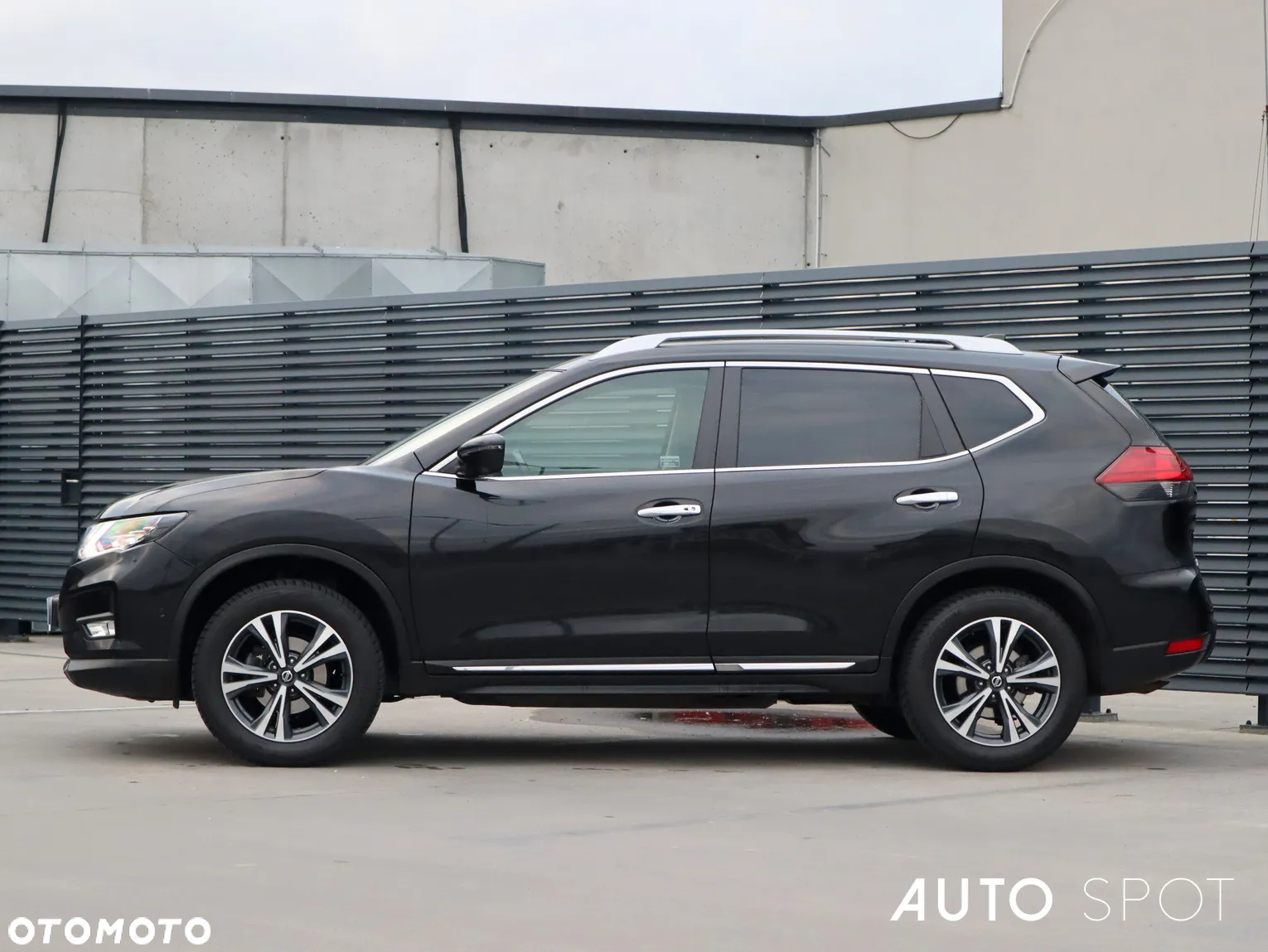 Nissan X-Trail 1.3 DIG-T Tekna 2WD DCT - 2