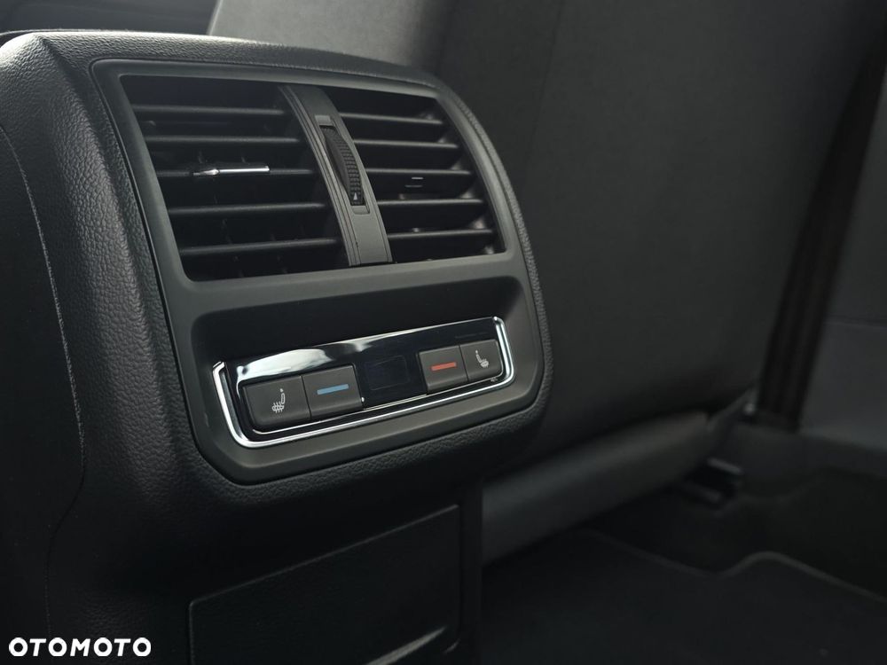 Volkswagen Arteon Shooting Brake - 12