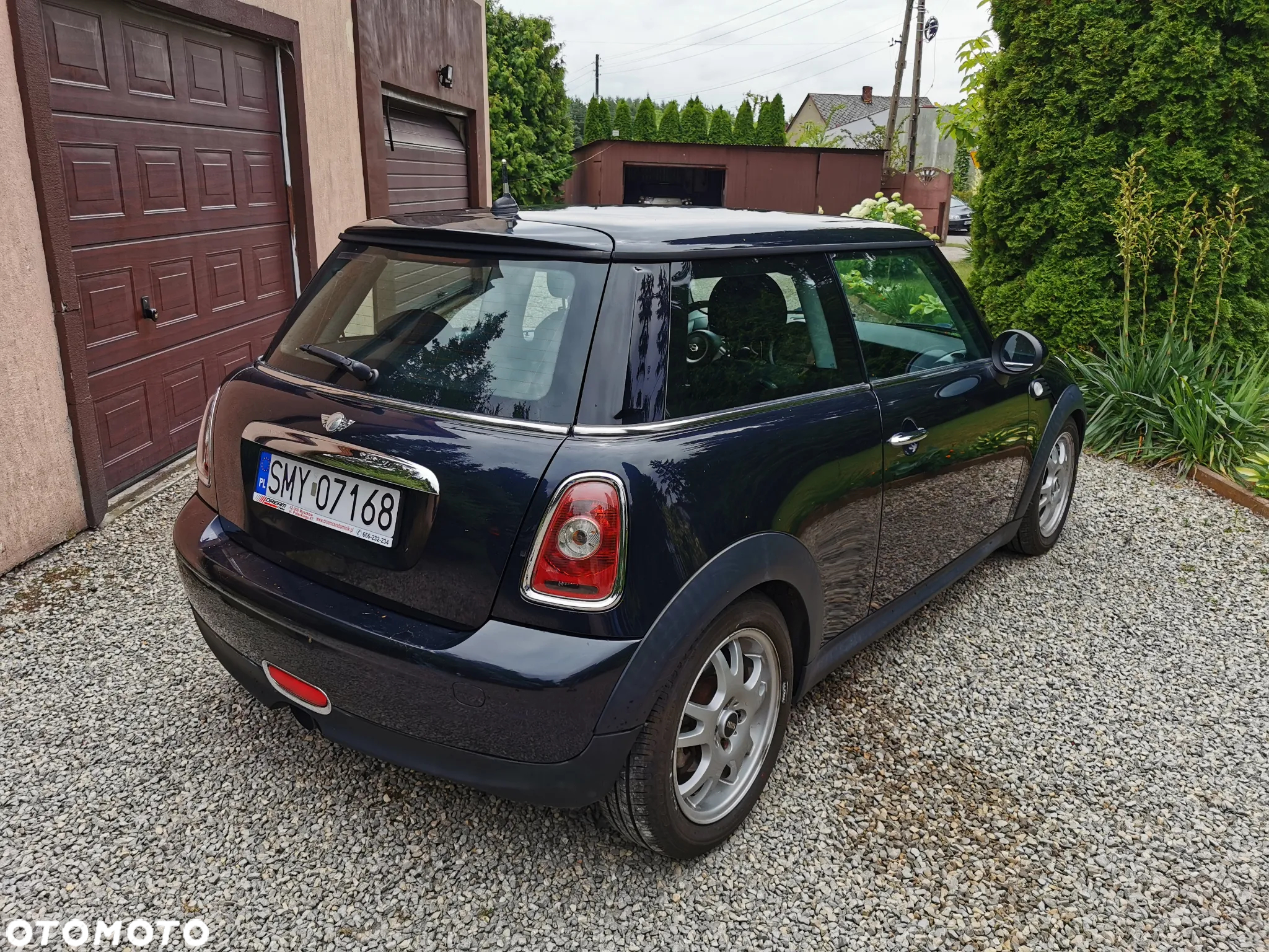 MINI Cooper Standard - 4