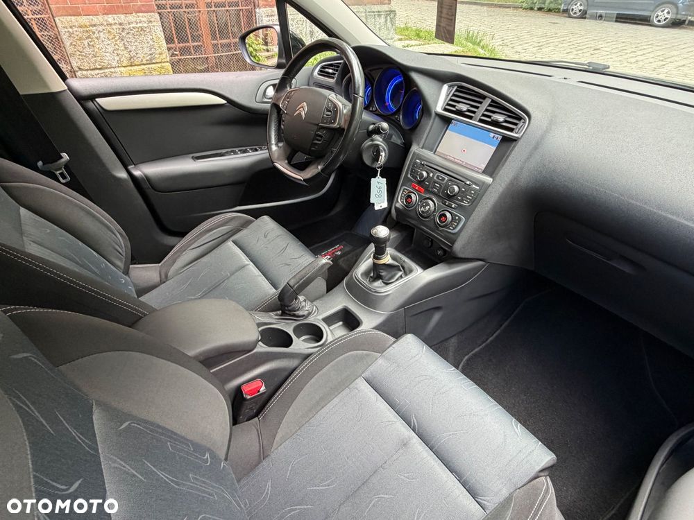Citroën C4 VTi 120 Business Class - 17