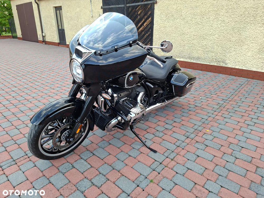 BMW R - 1