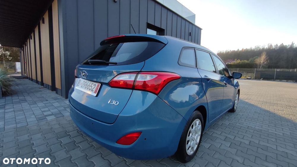 Hyundai i30 1.4 CRDi Trend - 33