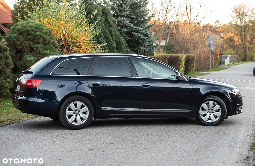 Audi A6 Avant - 11