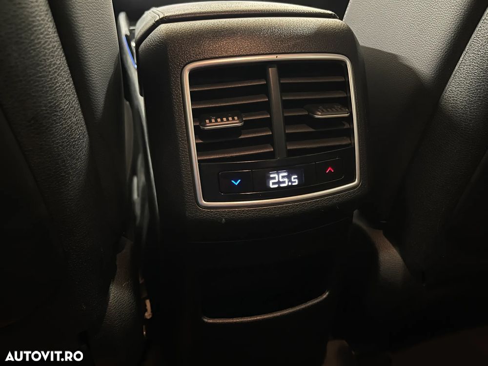 Kia Sportage 1.6 T-GDI HEV 6AT 4x2 Business Line - 23