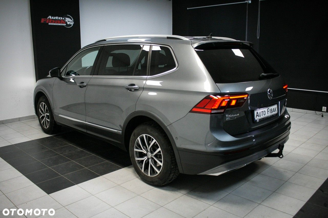 Volkswagen Tiguan - 11