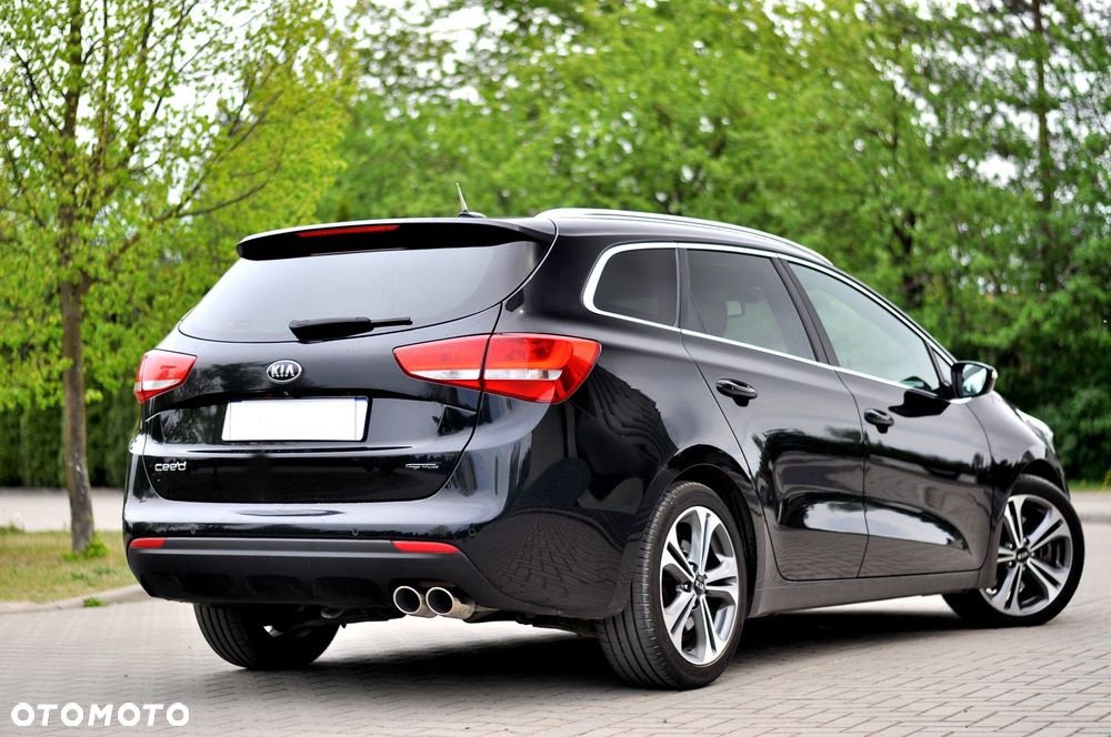 Kia Ceed 1.6 CRDi 136 DCT ISG GT Line - 10