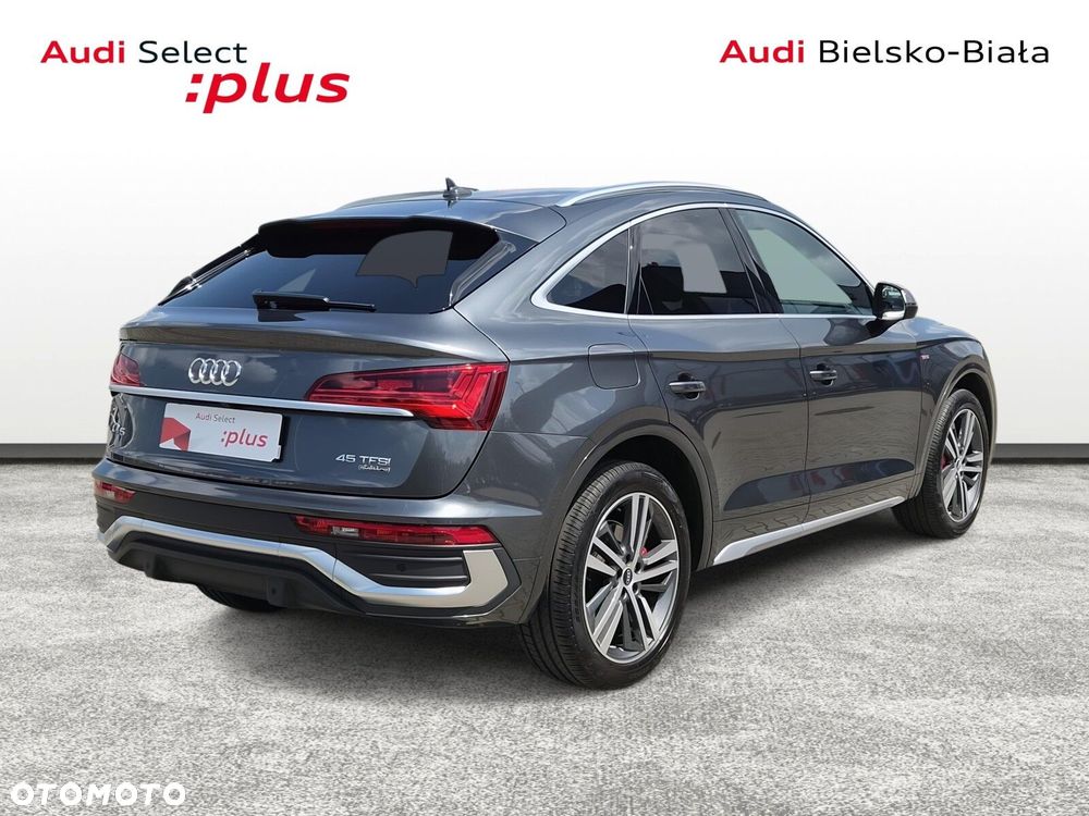 Audi Q5 Sportback - 6